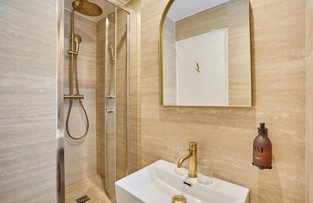 Hôtel Eiffel Rive Gauche-1