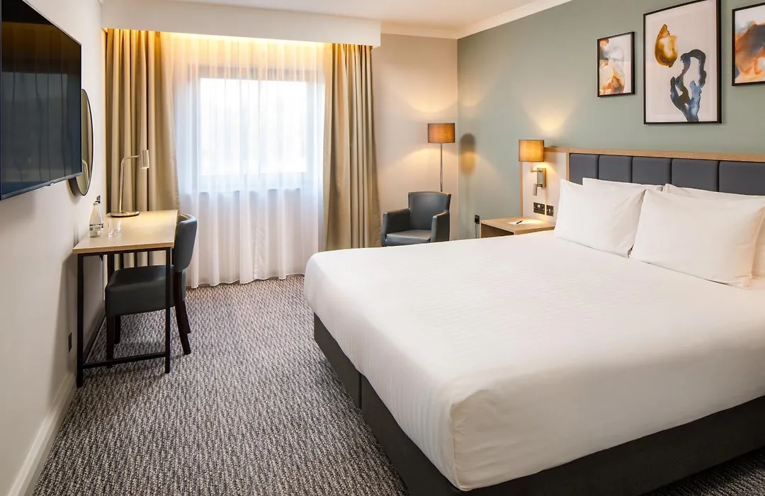 Delta Hotels By Marriott Milton Keynes-1