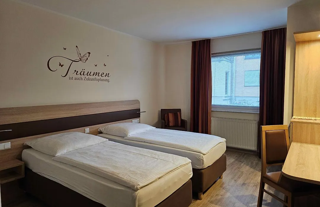 KomfortHotel Grossbeeren - Stadt-Gut-Hotel-1