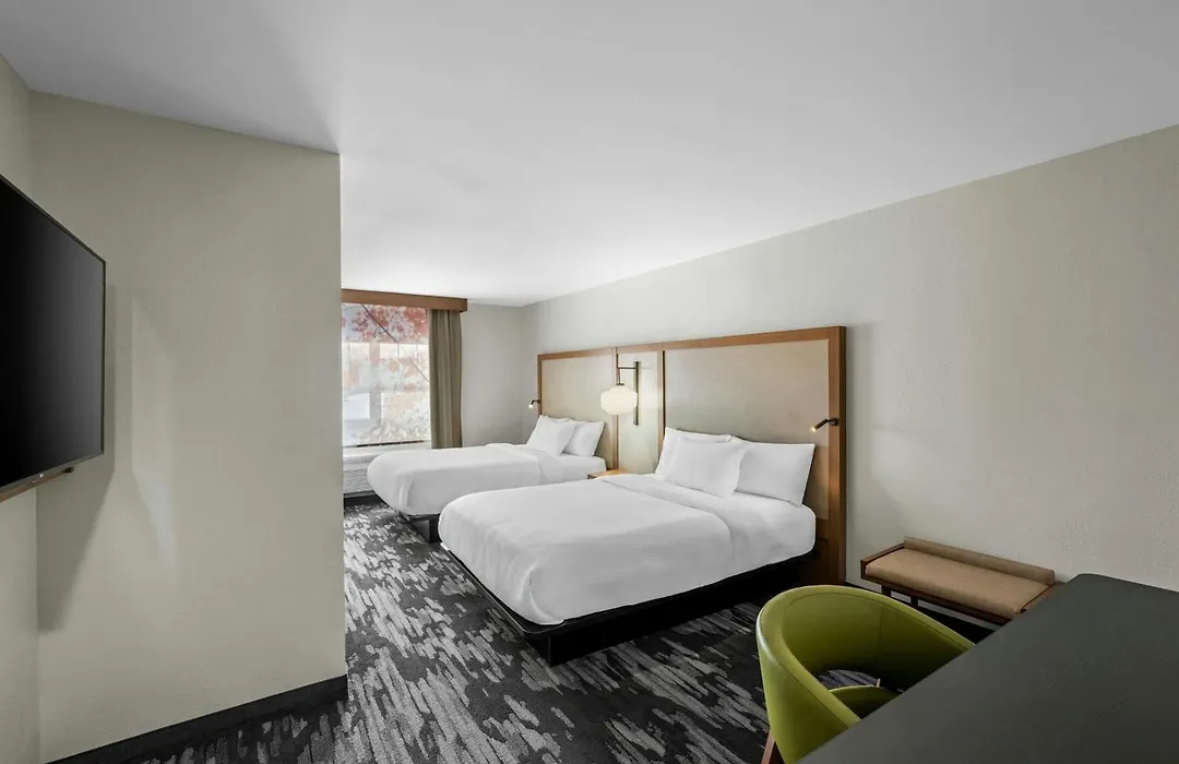 Fairfield Inn And Suites By Marriott Portsmouth Exeter-1