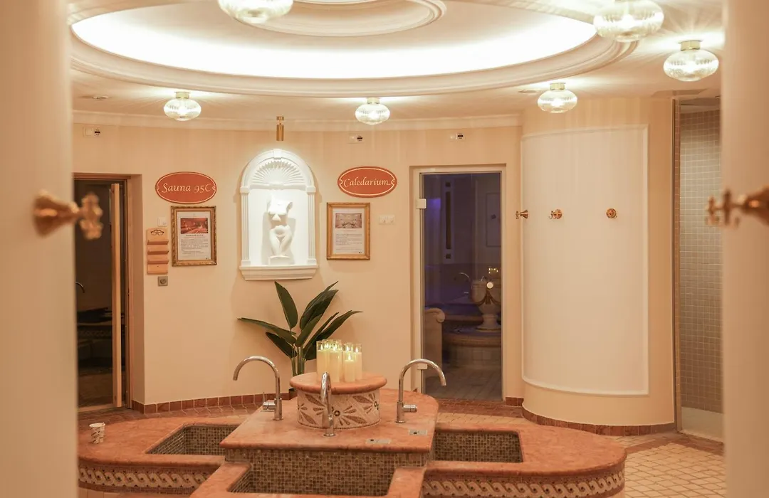 Rugard Thermal Strandhotel-1
