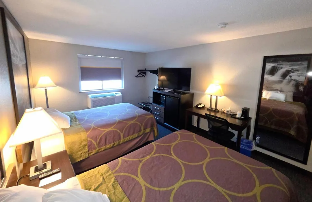 Super 8 By Wyndham Elkins-1