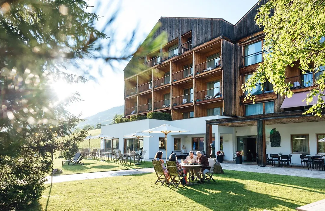 Hotel Tyrol-1