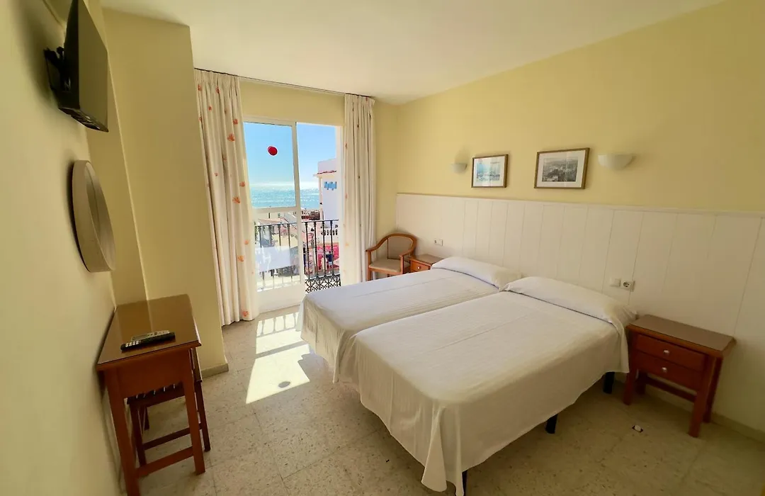 Hotel Cabello-1