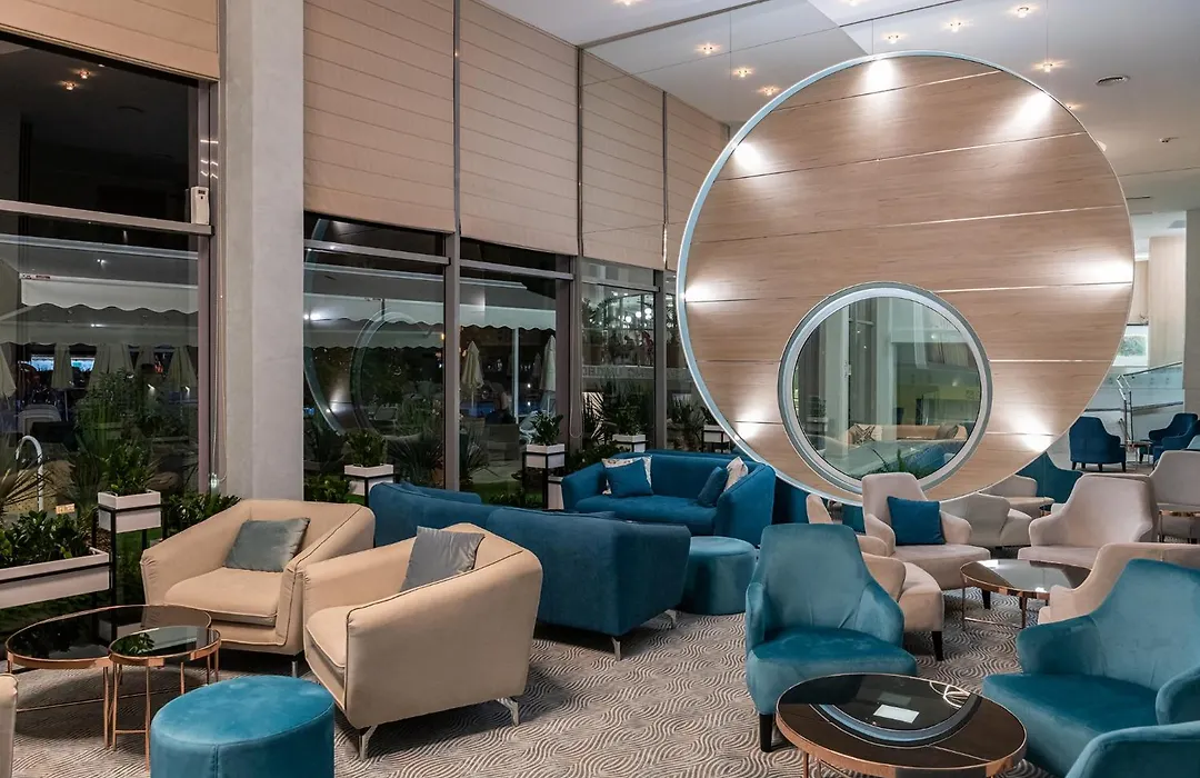 Hotel Neptun Beach-1