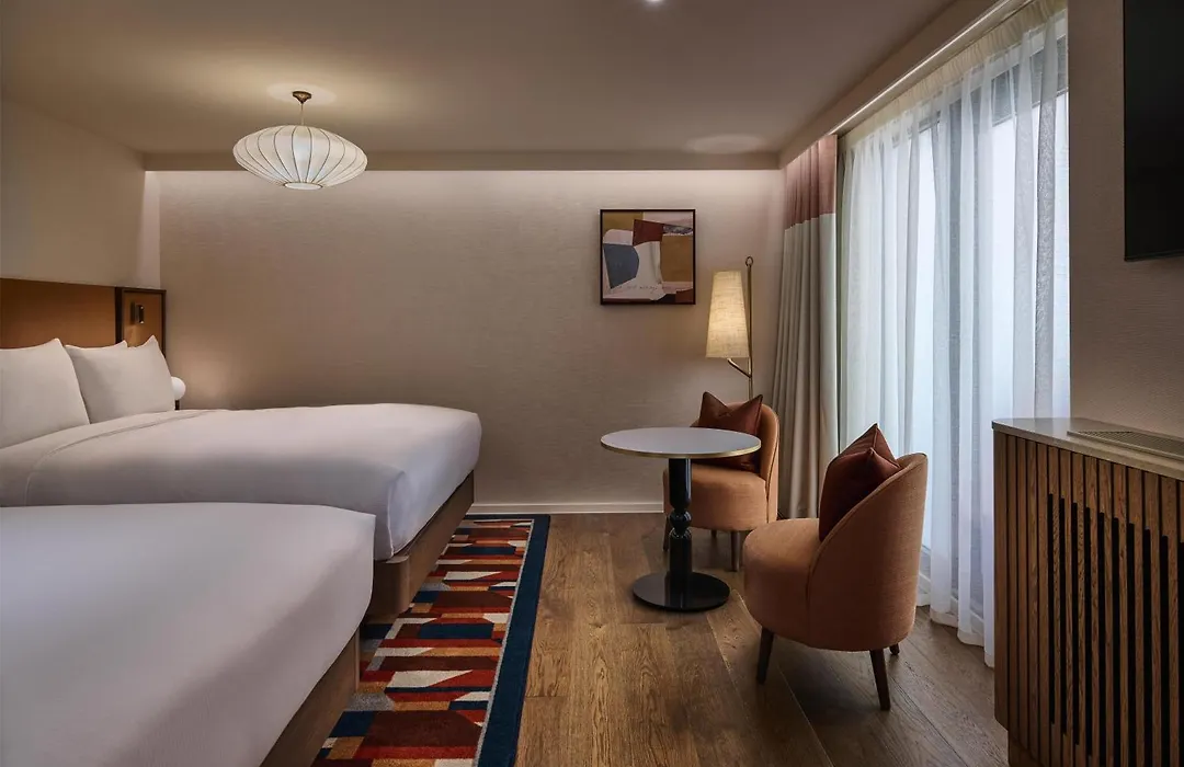 Doubletree By Hilton London - West End-1