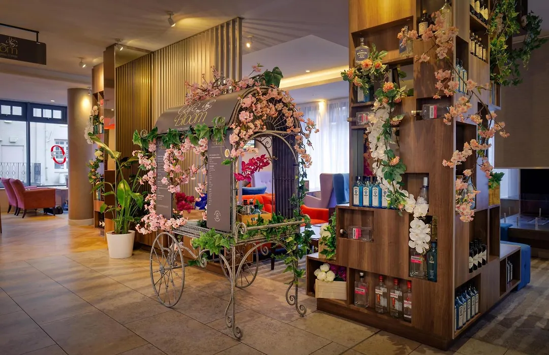Doubletree By Hilton London Angel Kings Cross-1