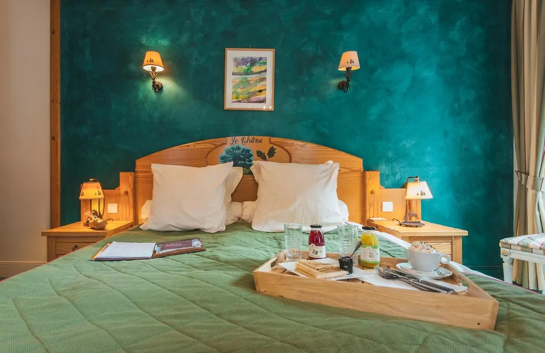 Hôtel Le Bois Joli-1