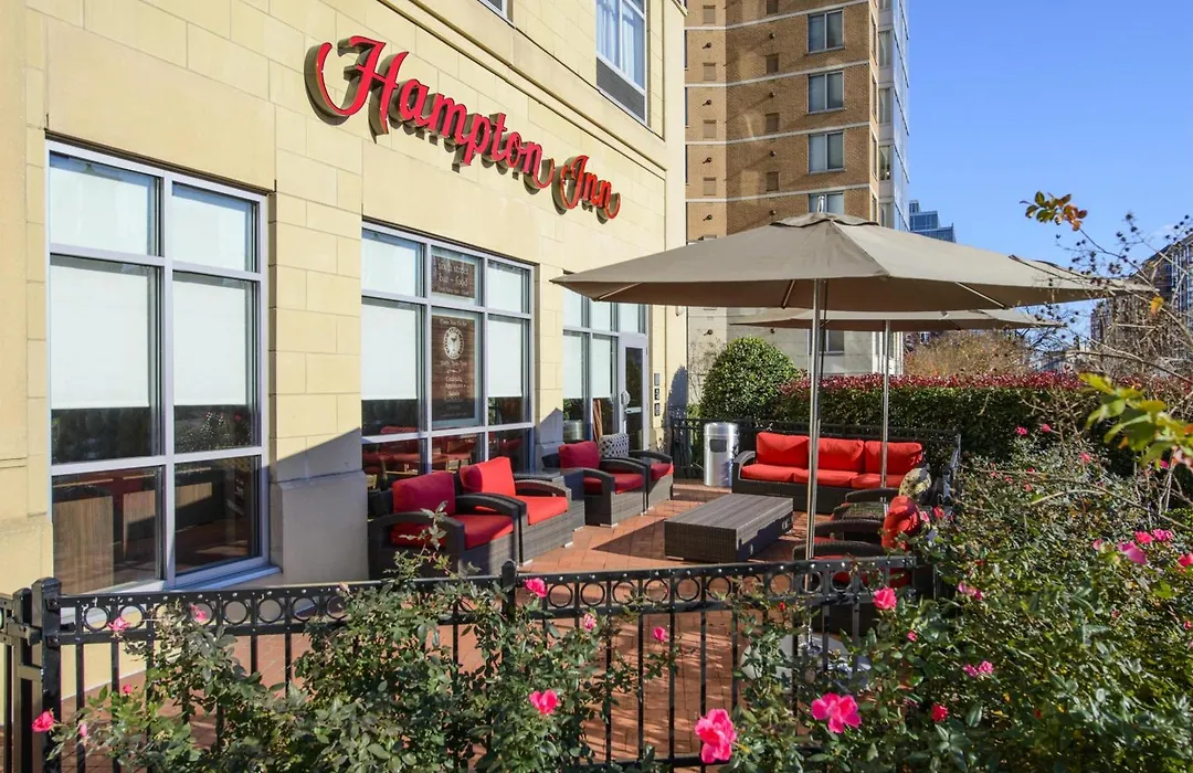 Hampton Inn Washington Dc - Convention Center-1
