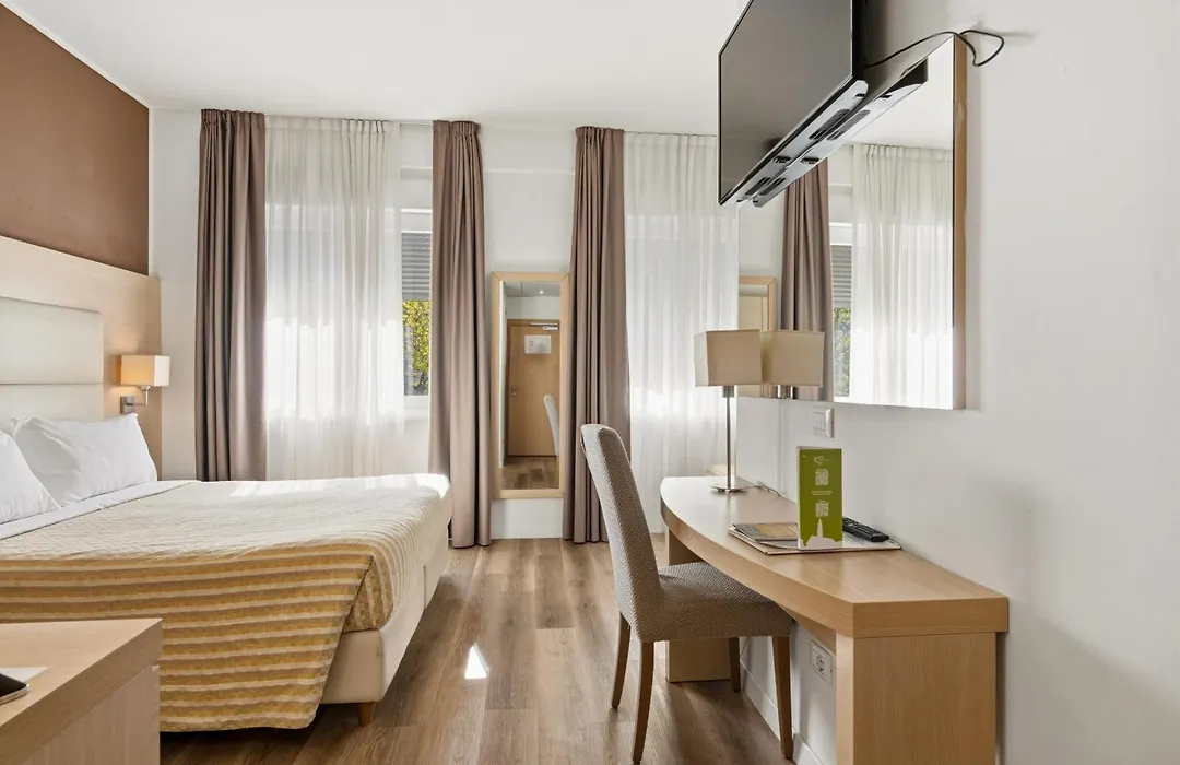 Hotel Regina-1