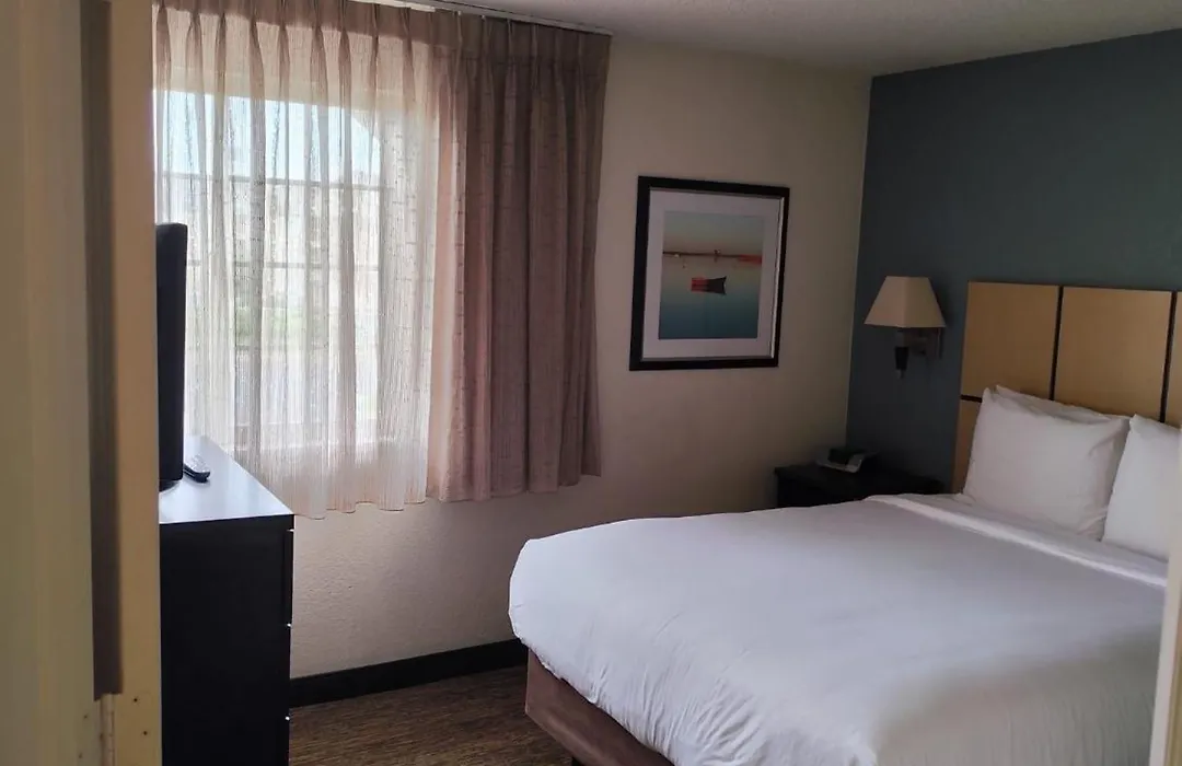 Sonesta Simply Suites Philadelphia Mount Laurel-1