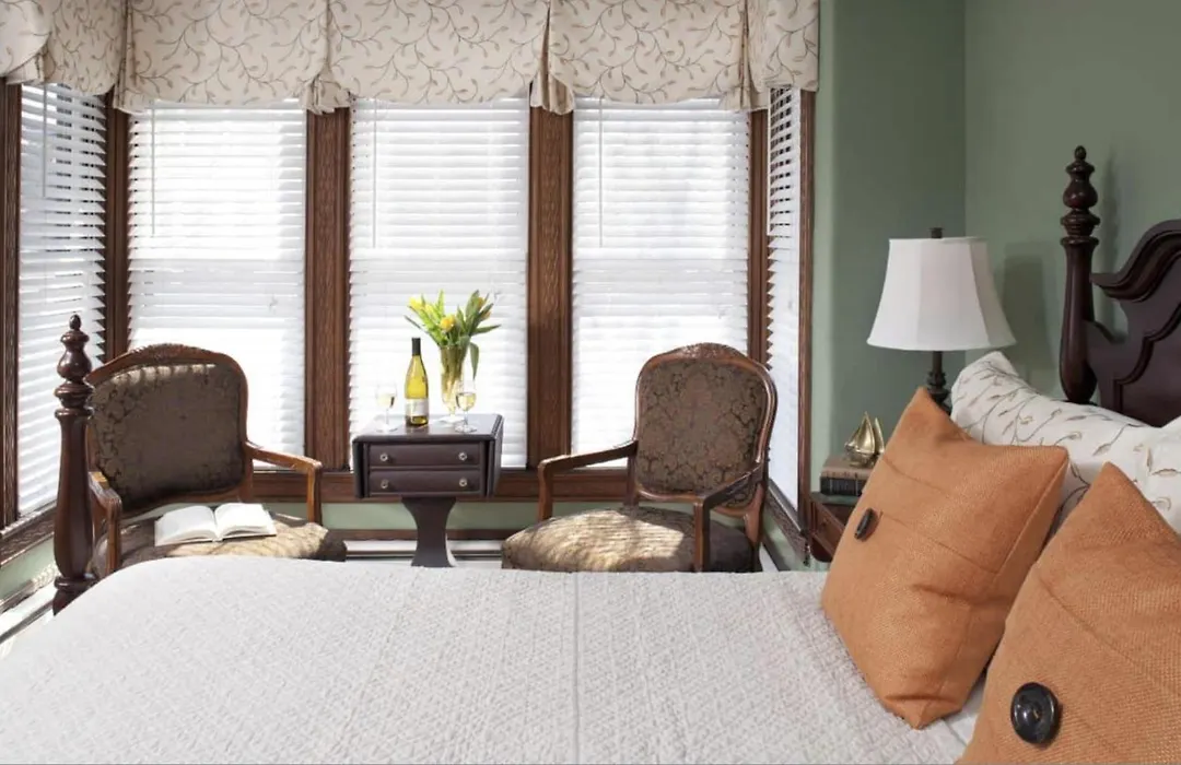 Brewster House Bed & Breakfast-1