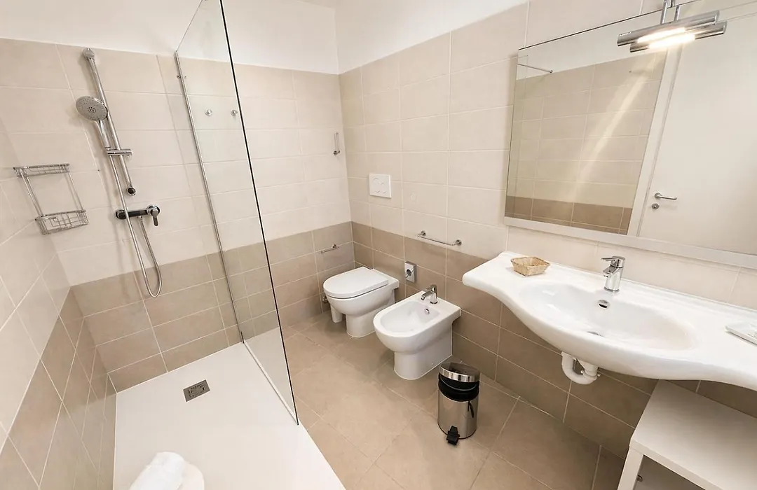 Hotel Karinzia-1