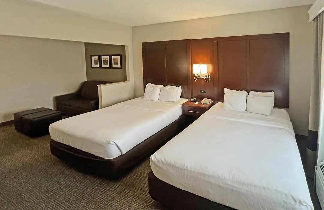 Comfort Suites Peoria Sports Complex-1