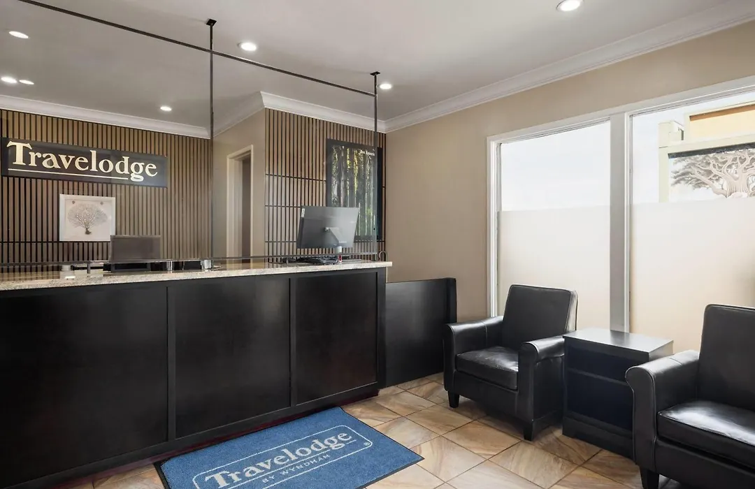 Travelodge By Wyndham Eureka-1