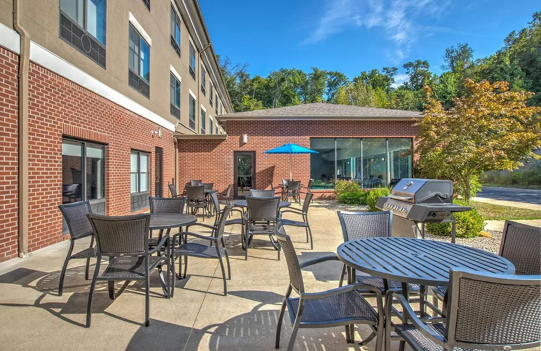 Holiday Inn Express & Suites Zanesville North By Ihg-1