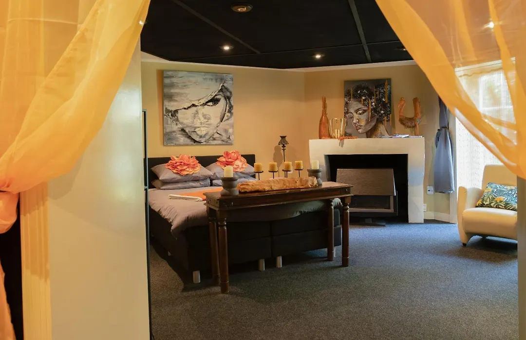 Pakhuis Bed And Breakfast Unique-1