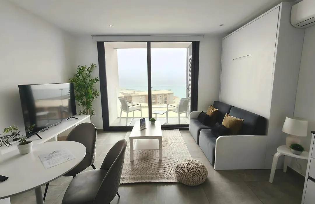 E1 Suites & Spa Aparthotel Style - Gym & Spa-1