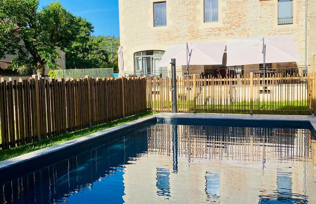 La Bellours Maison d Hôtes avec Piscine-1
