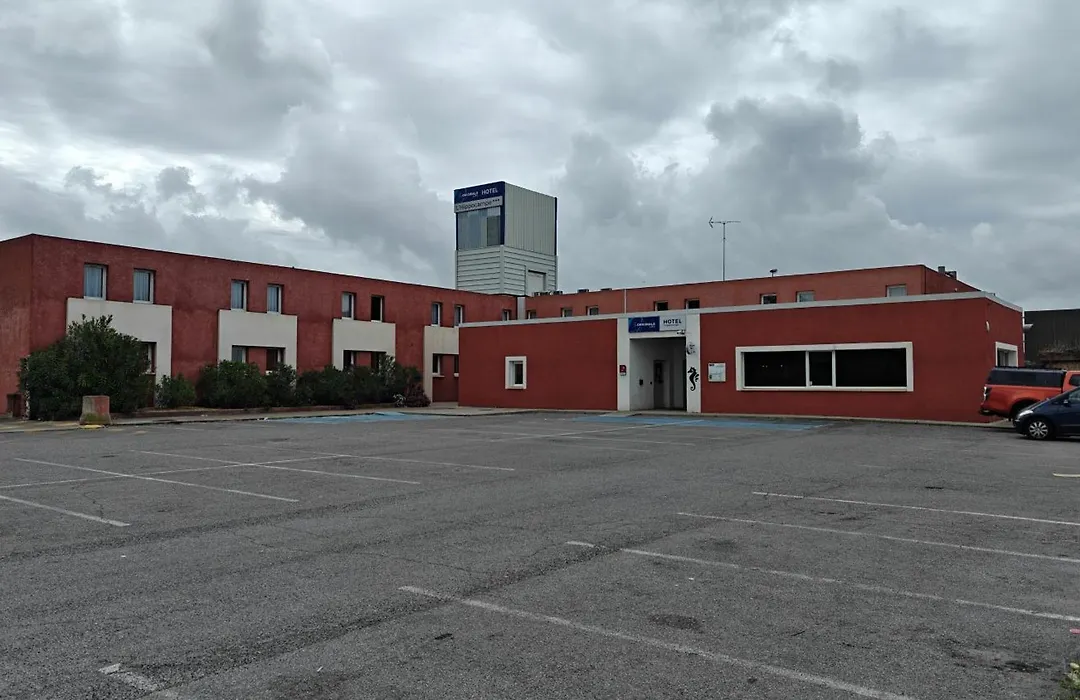 Kyriad Sète - Balaruc-1