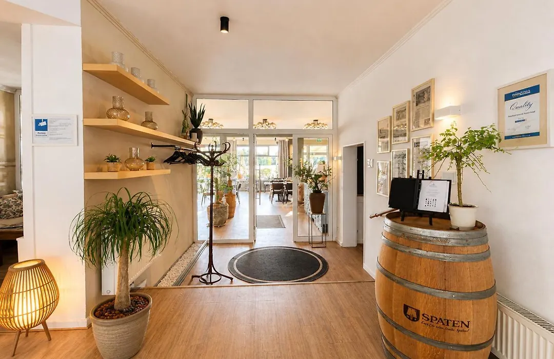 Seehotel Schwanenhof-1