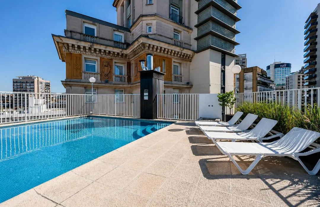 Feir'S Park Hotel & Rooftop-1