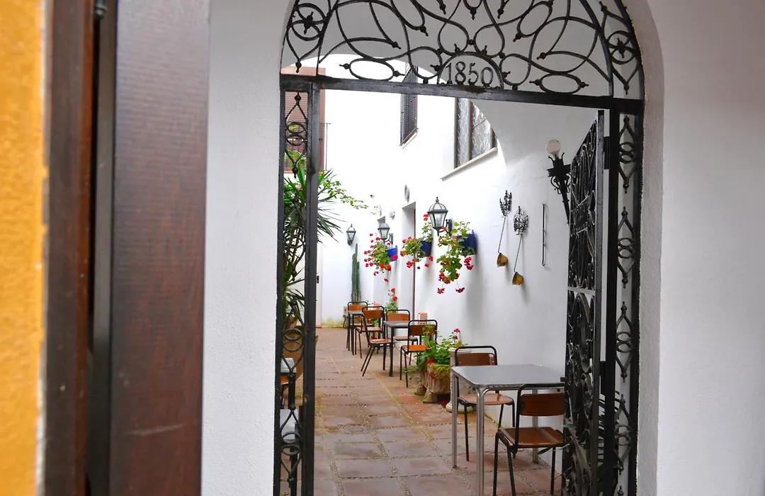 Hotel Marisa-1