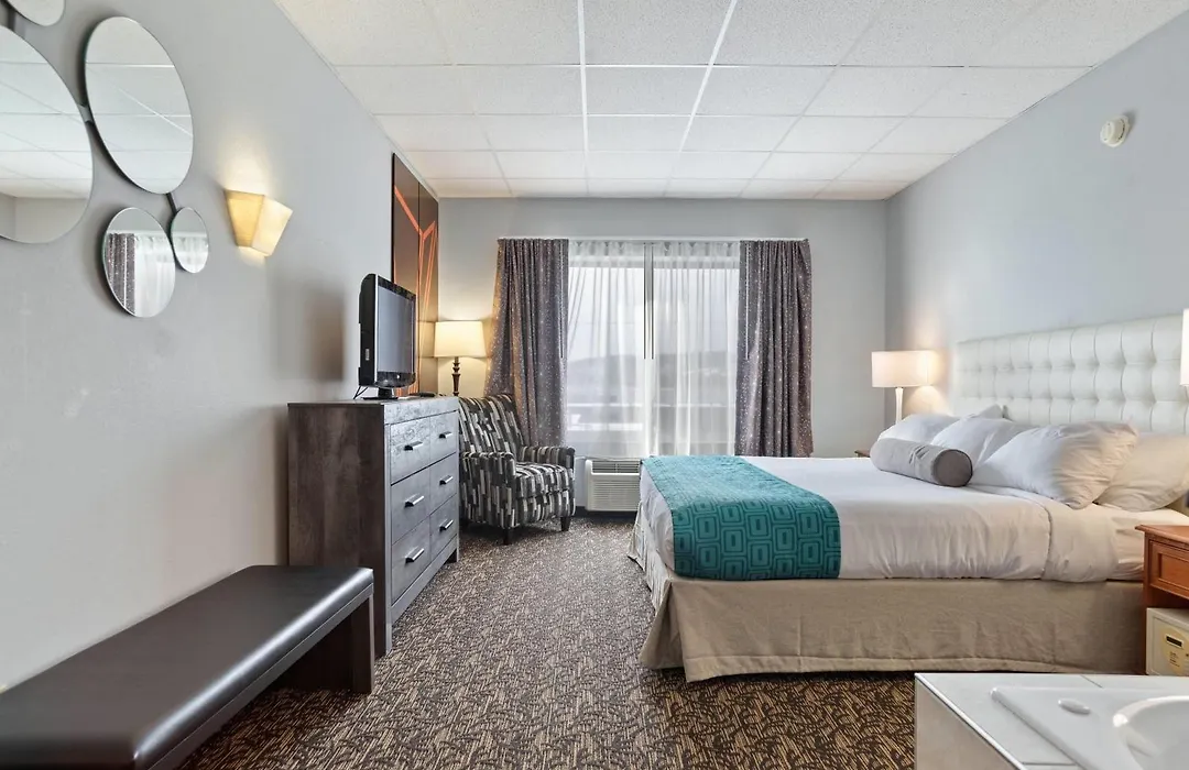 Elevation Inn & Suites, Trademark Collection By Wyndham Downtown Rapid City- Walking Distance To The Monument-1