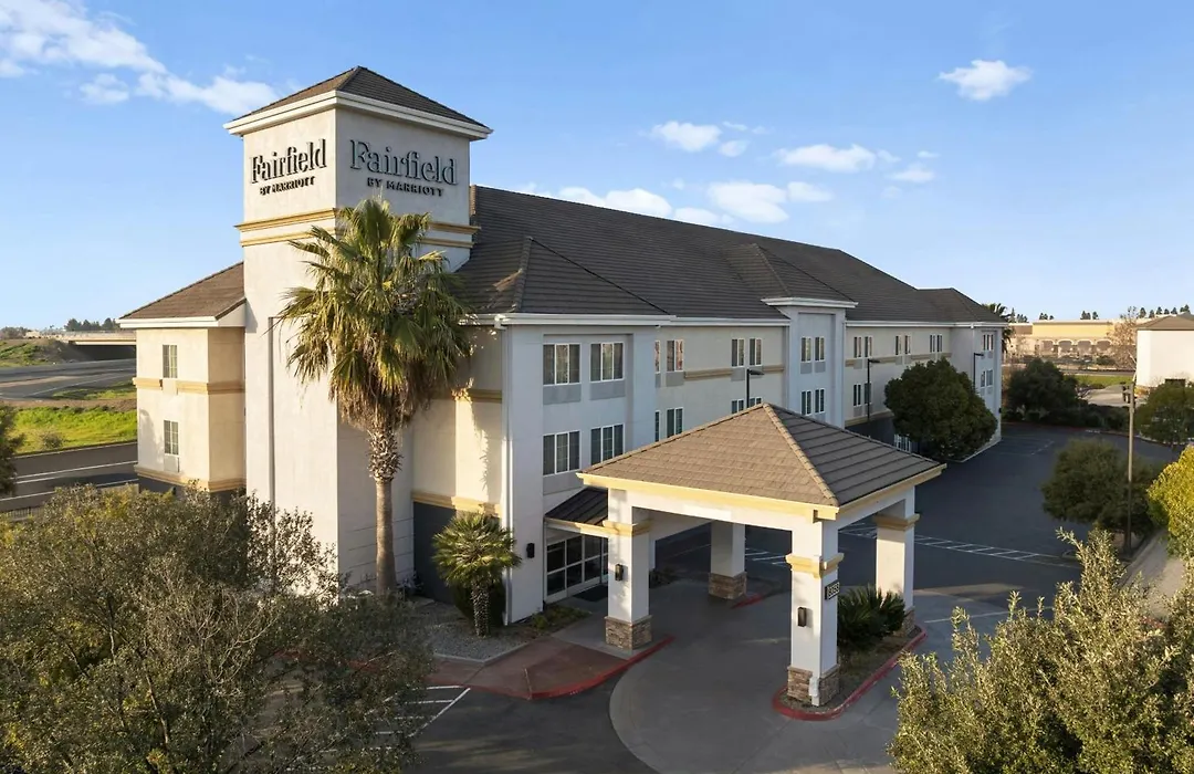 Fairfield Inn And Suites By Marriott Elk Grove-1