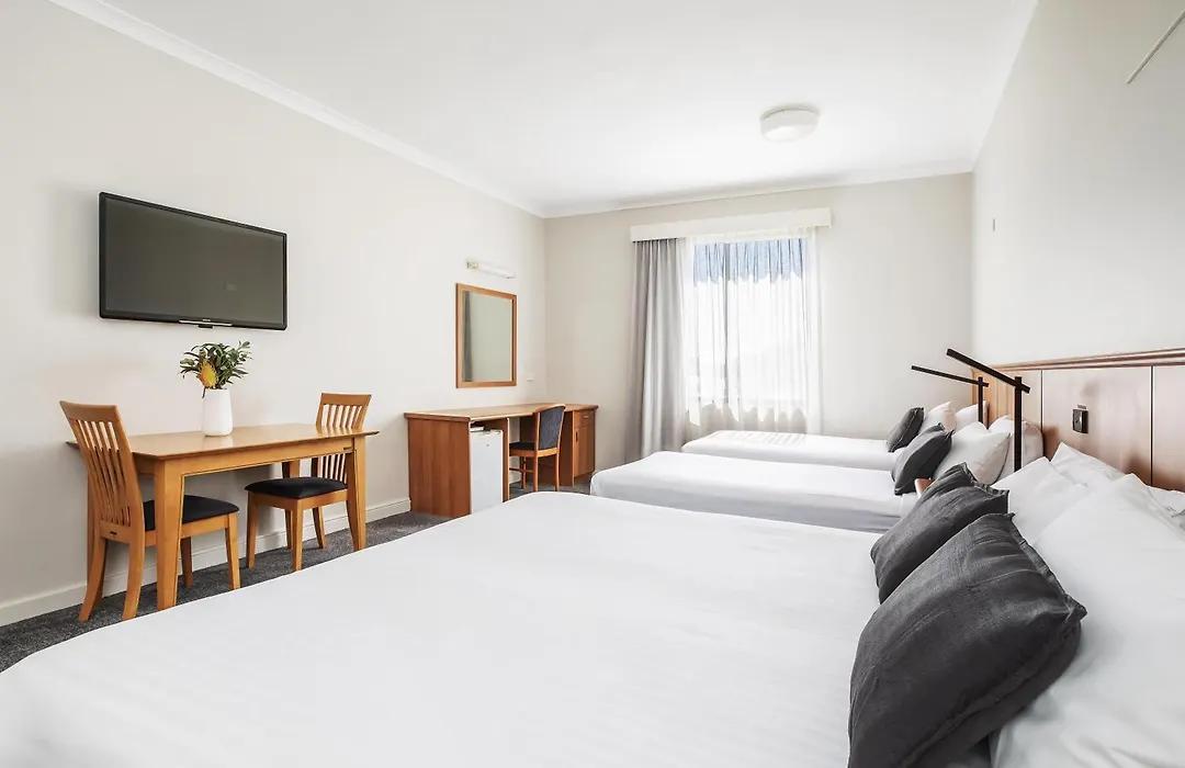 Metro Hotel Perth City-1