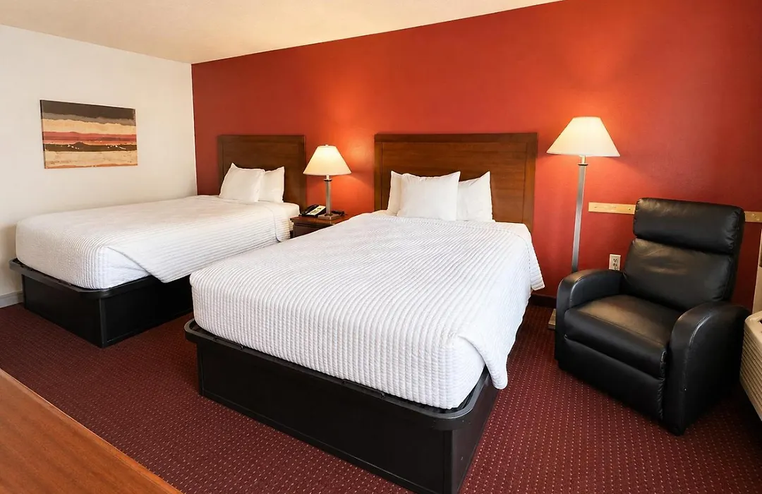 Carriage House Inn-1