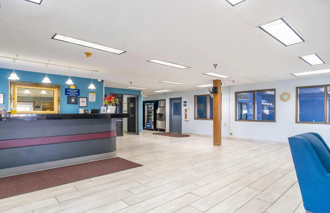 Days Inn By Wyndham Sioux City-1
