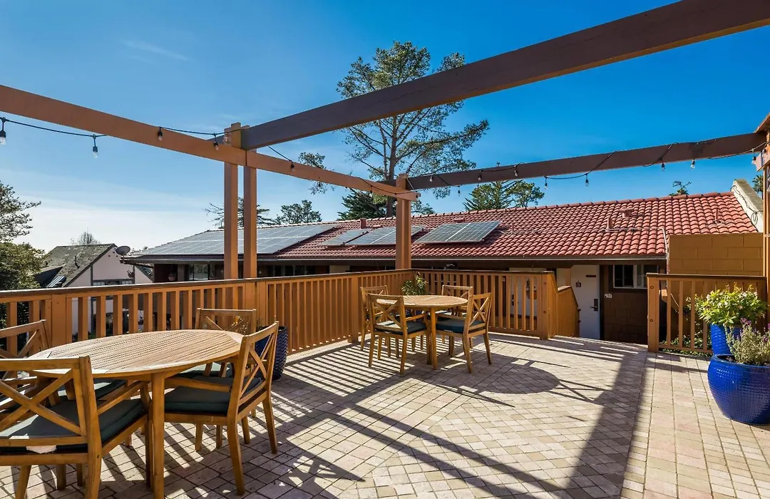 Clarion Collection Carmel Oaks Inn-1