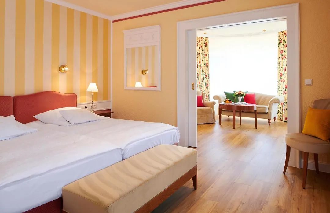 Relais&Châteaux Hotel Schwarzmatt-1