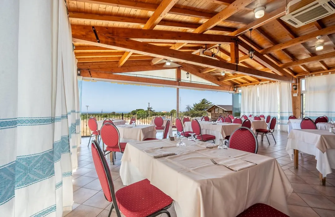 Hotel Marina-1