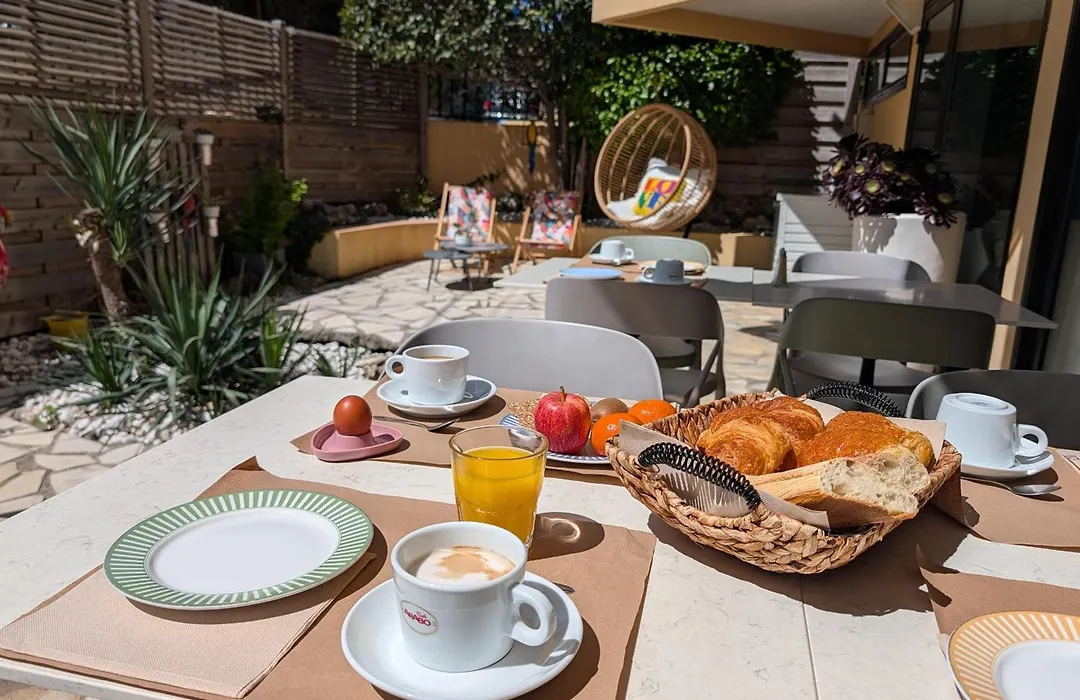 Hotel Le Collier-1