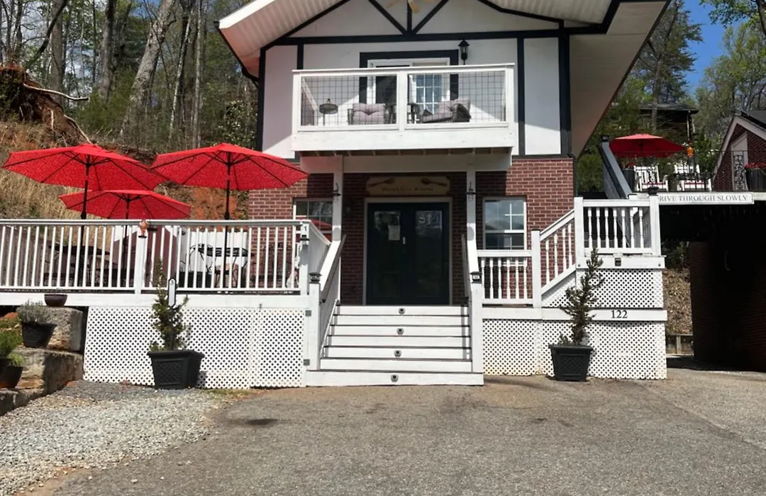 Grafton Lodge-1