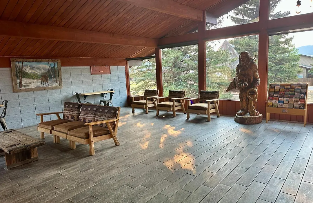 Columbine Inn (Adults Only)-1