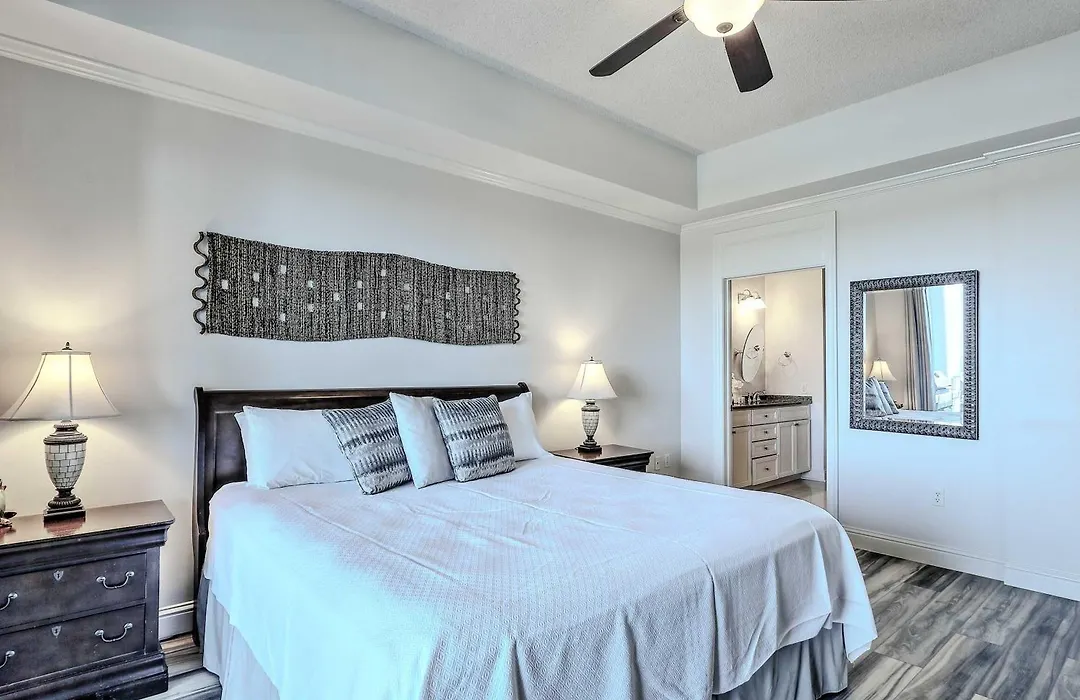 The Wharf 912-1