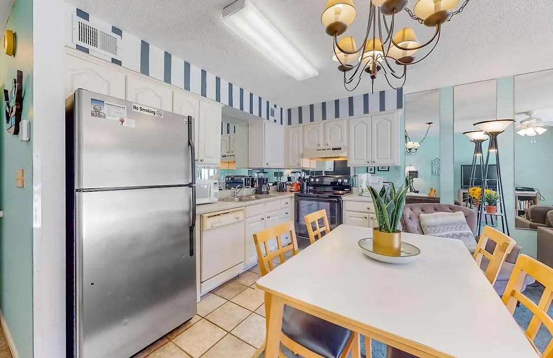 Seaside Beach & Racquet Club 2204-1
