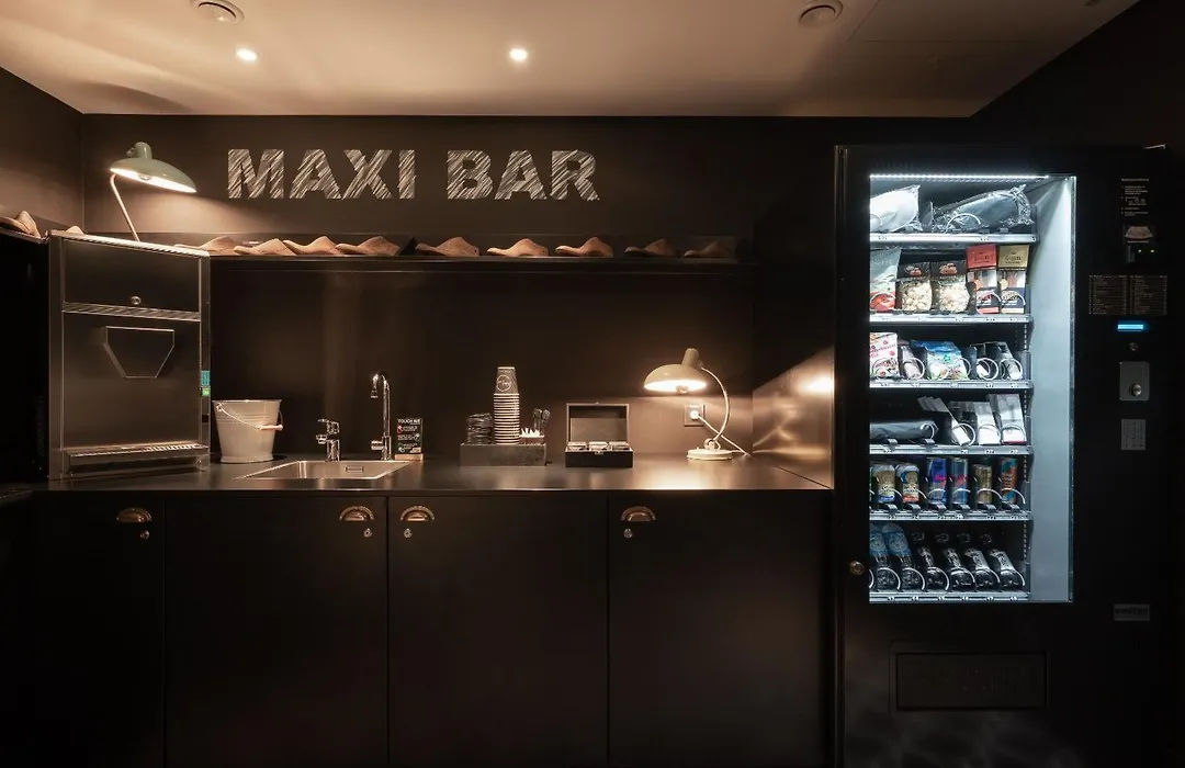 Ruby Ella Hotel Cologne By Ihg-1