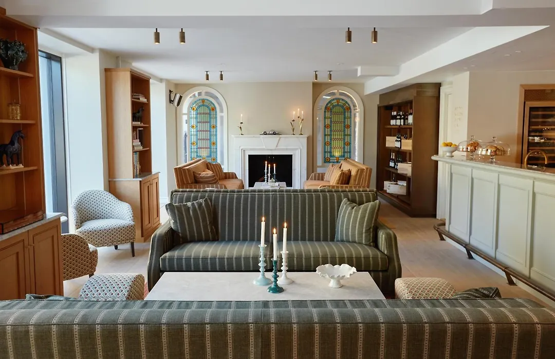 Henriks Hotel-1