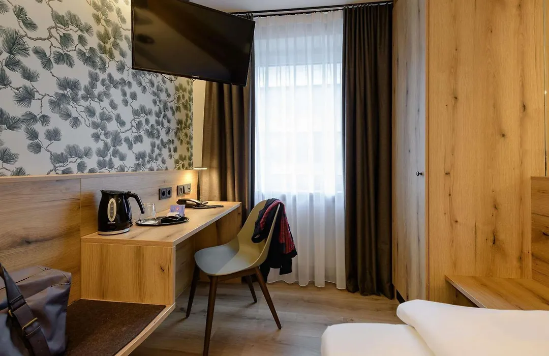 Mercure Hotel München Altstadt-1