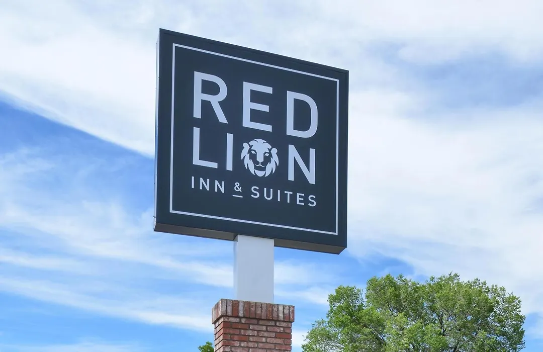 Red Lion Inn & Suites Houston Iah Airport-1