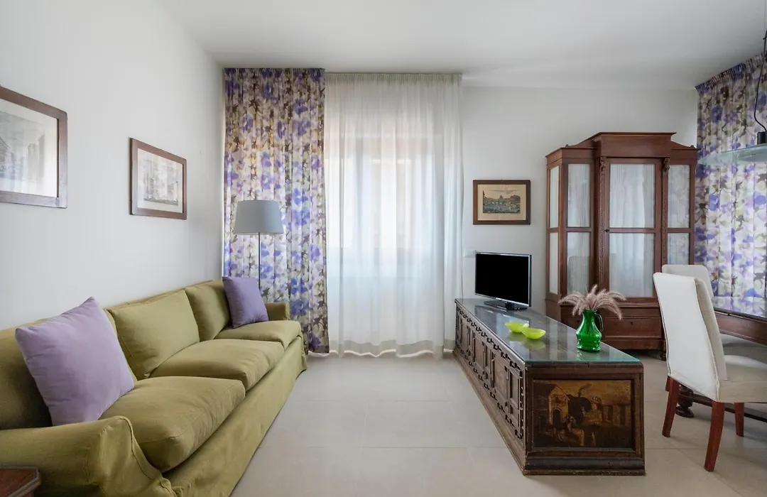 Marbela Apartments & Suites-1