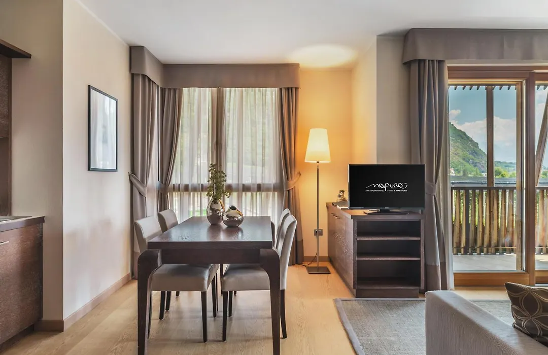 Art & Design Hotel Napura-1