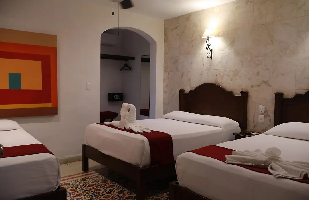 La Aurora Hotel Colonial-1