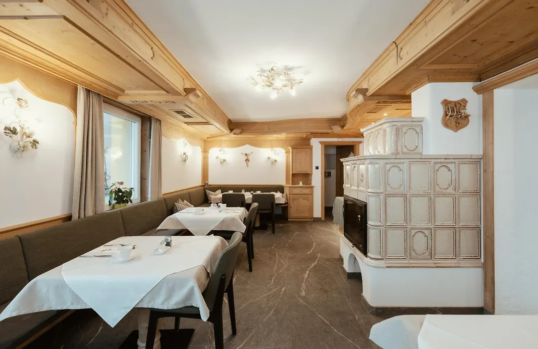 Hotel Edda-1