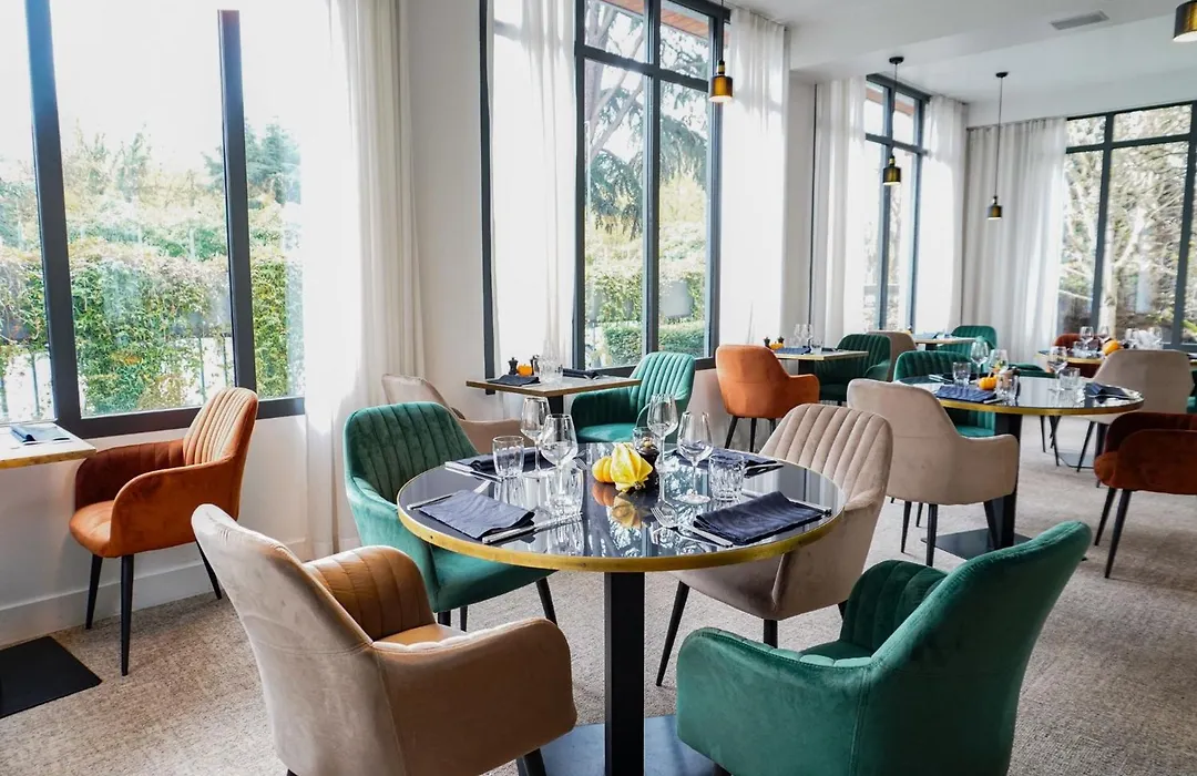 Best Western Plus Paris Meudon Ermitage-1