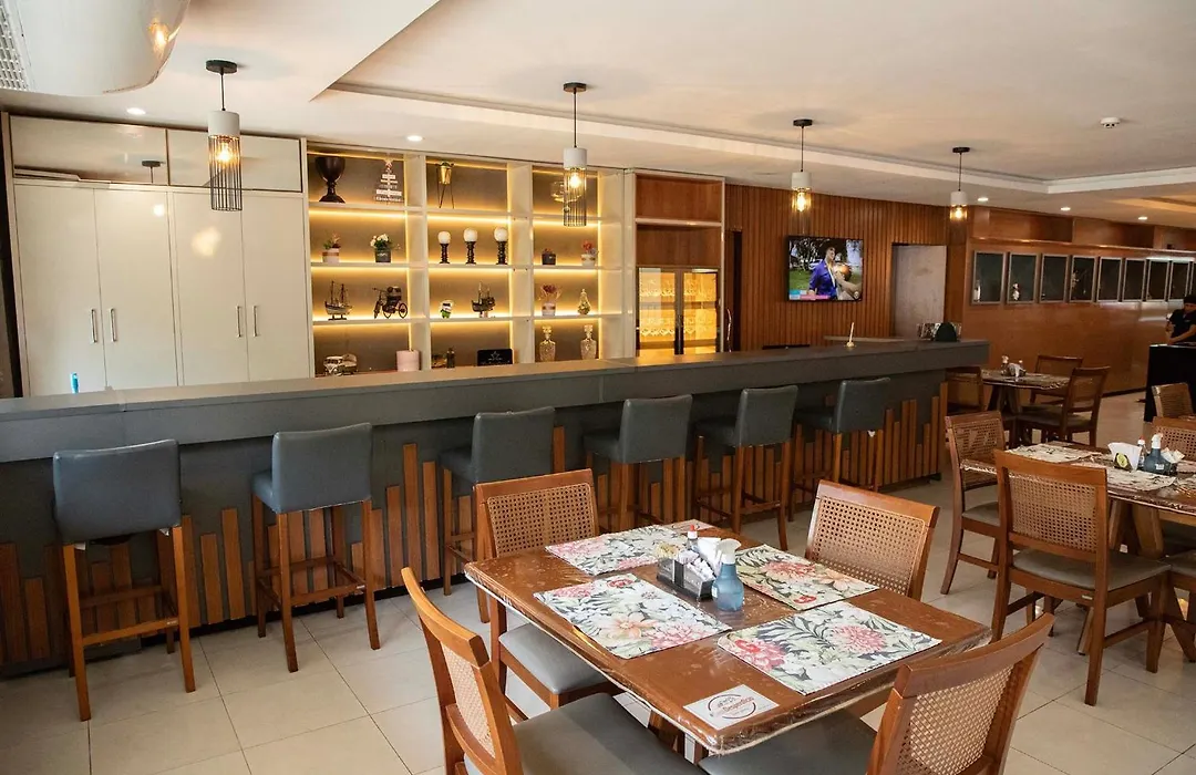 Golden Ville Hotel-1